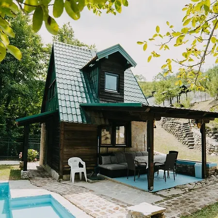 Koliba Taman Guest house Konjic