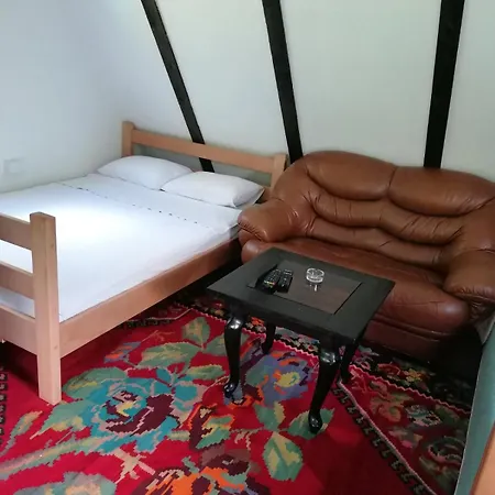 Koliba Taman Gasthuis Konjic