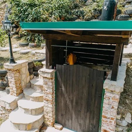 Koliba Taman Guest house Konjic
